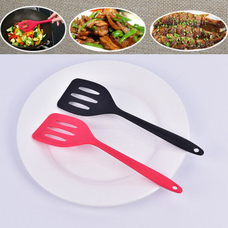 1Pcs Food Grade Kitchen Utensils Baking Tools Drain Shovel Leaking All-inclusive Handle Integrated Silicone Leak Shovel BBQ Tool