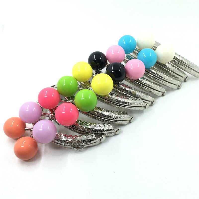 14 kolorów srebrny Tone metalowa rama Arch pocałunek klamrami sprzęgła wzorzyste potargane 20mm Candy Ball torebka zmień uchwyt klipy 8.5CM