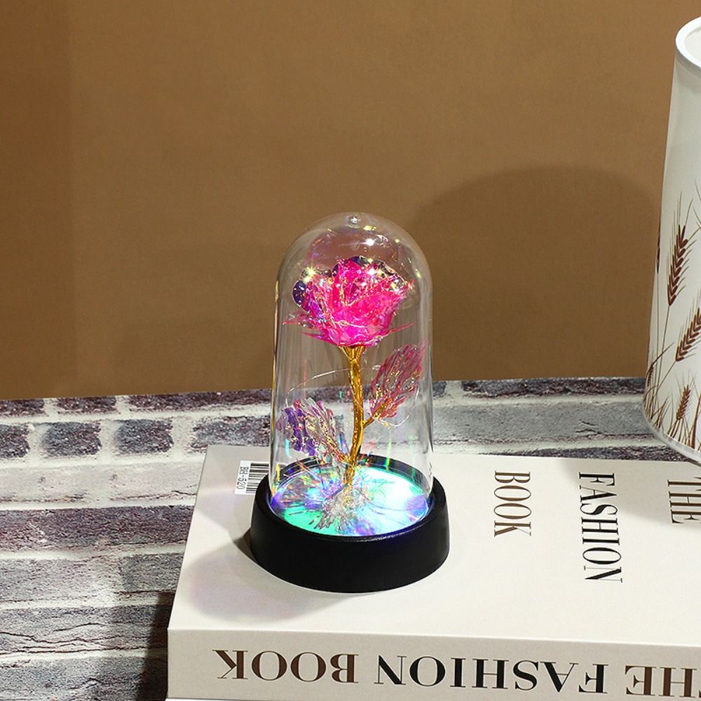 Rode kleurrijke roos kunstbloemen bruiloft decoratie eeuwige roos decoratieve bloemen planten oplichtende roos in een glazen koepel: Bruin