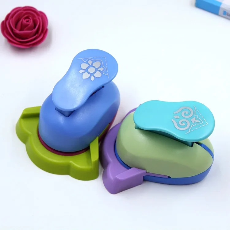 DIY Eckstanzer Prägung Papier Eckschneider Basteln Trimmer Stanzer für Sammelalbum Papier Handwerk Locher