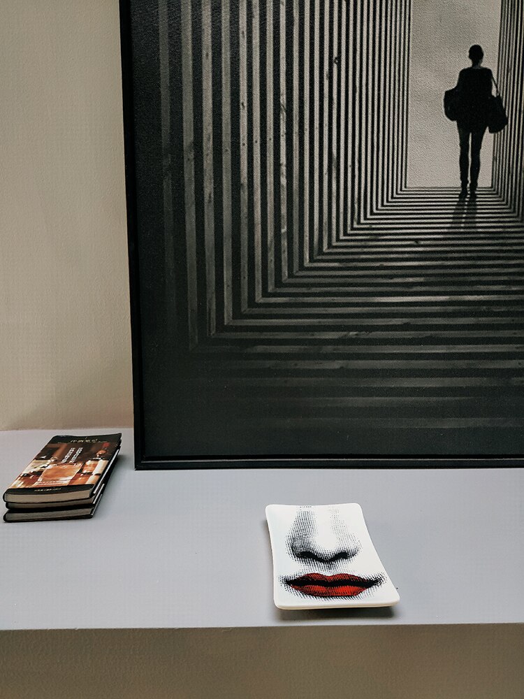 Ceramic Decoration Plate Face and Lips Pattern Jewelry Dish Home Trays Decorative Ceramic Room Decor