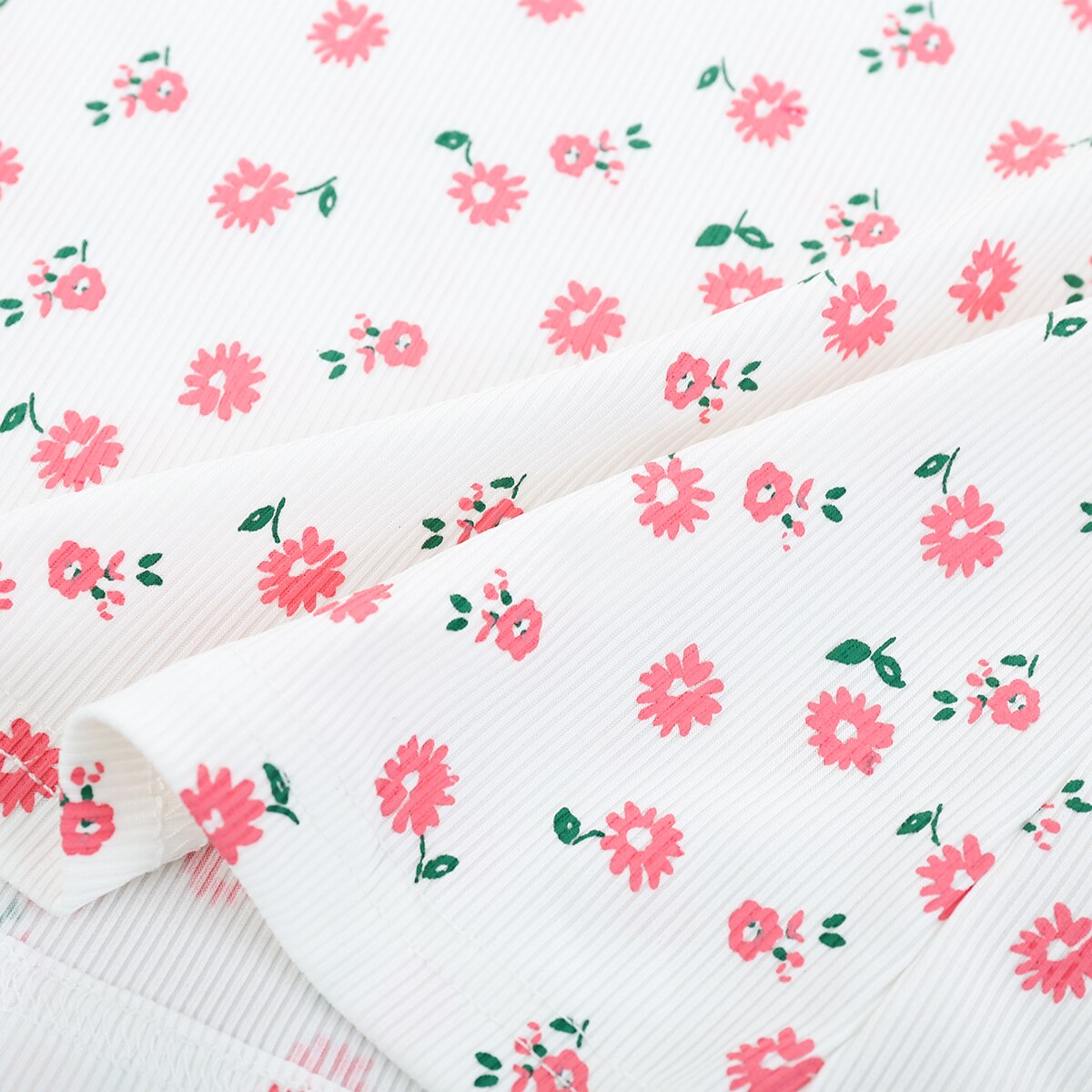 0-3 Years Print Girl\u2019s Short-sleeved and Shorts Set Floral/star Tie-dye Round Neck T-shirt and Short Pants