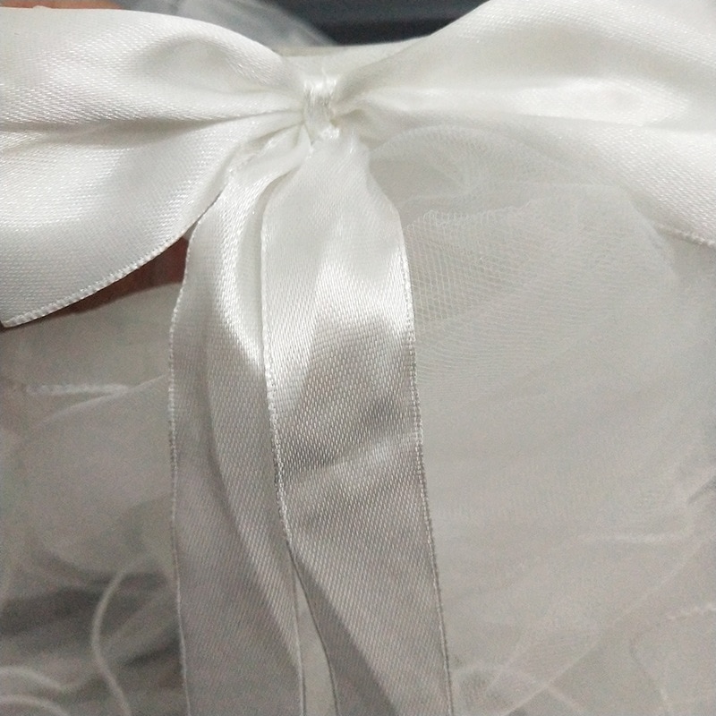 Przepiękny, czterowarstwowy welon ślubny z kokardką i perłami o długości 45 cali z grzebieniem, tani, krótki welon ślubny, welon robić koniuszków palców