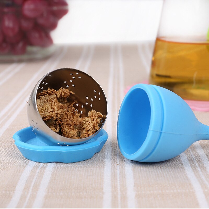 Aardbeienthee-infuser, roestvrijstalen theebol, theezeefje voor het zetten van thee, kruidenfilter, keukengereedschap