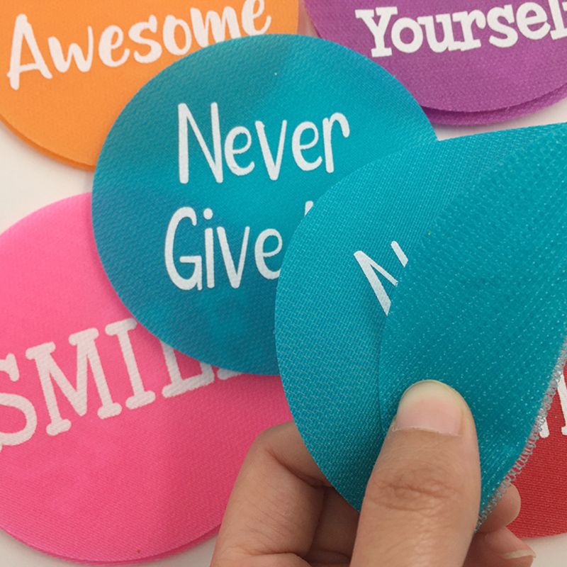 12 Teile/satz Teppich Marker freundlicher Pädagogisches Spiel Teppich Marker Englisch freundlicher Puzzle Spiele Positionierung markieren Aufkleber W0YB