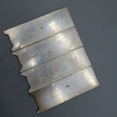 Prachtige Wit Koper Goud En Jade Meisje Lock Stuk Decoratieve Ornamenten