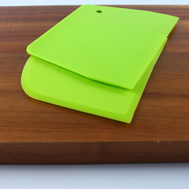 Plastic Scraper Cake Cutter Cream Dough Bench Spreader Cutter Kitchen Tools Home QJS Shop