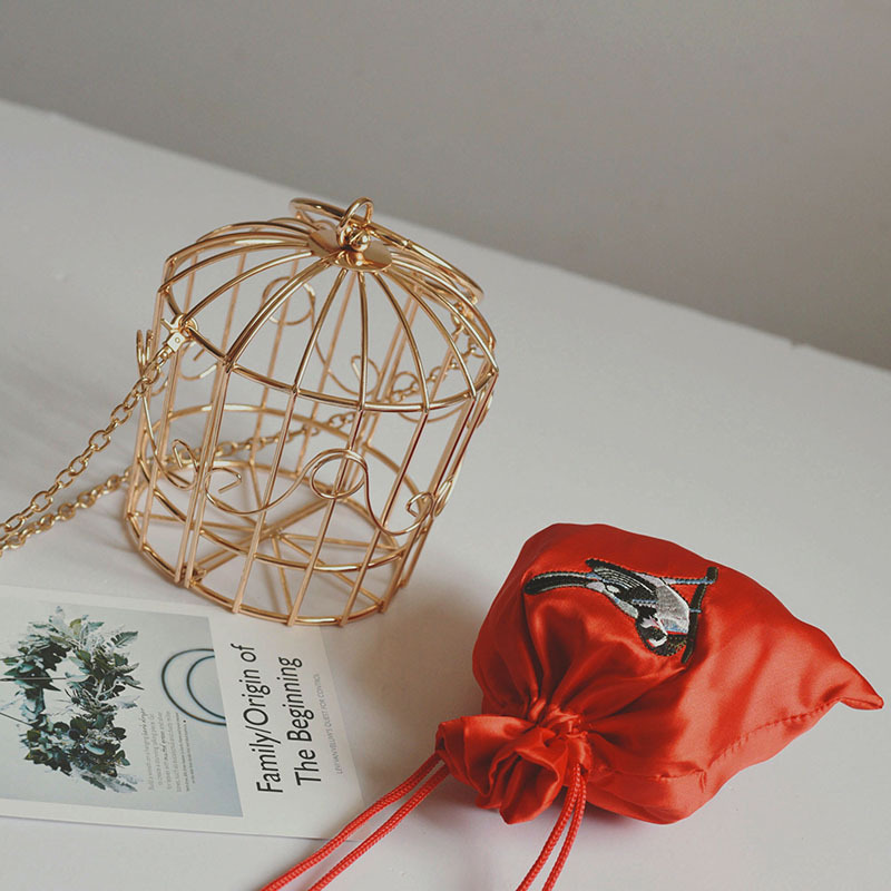women&#39;s Birdcage Evening Bag Clutch Metal Frame Embroidery Bucket Bird Cage Mini Bag Purse women Gold tassel Handbag