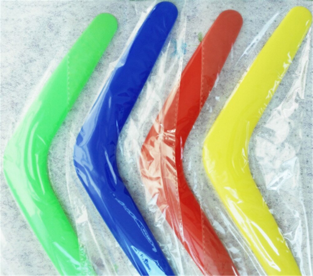 1pc plastic buitenspeelgoed lichtgevende buitenspeelgoed speciaal vliegend speelgoed schijf schotel boemerang handgemaakt