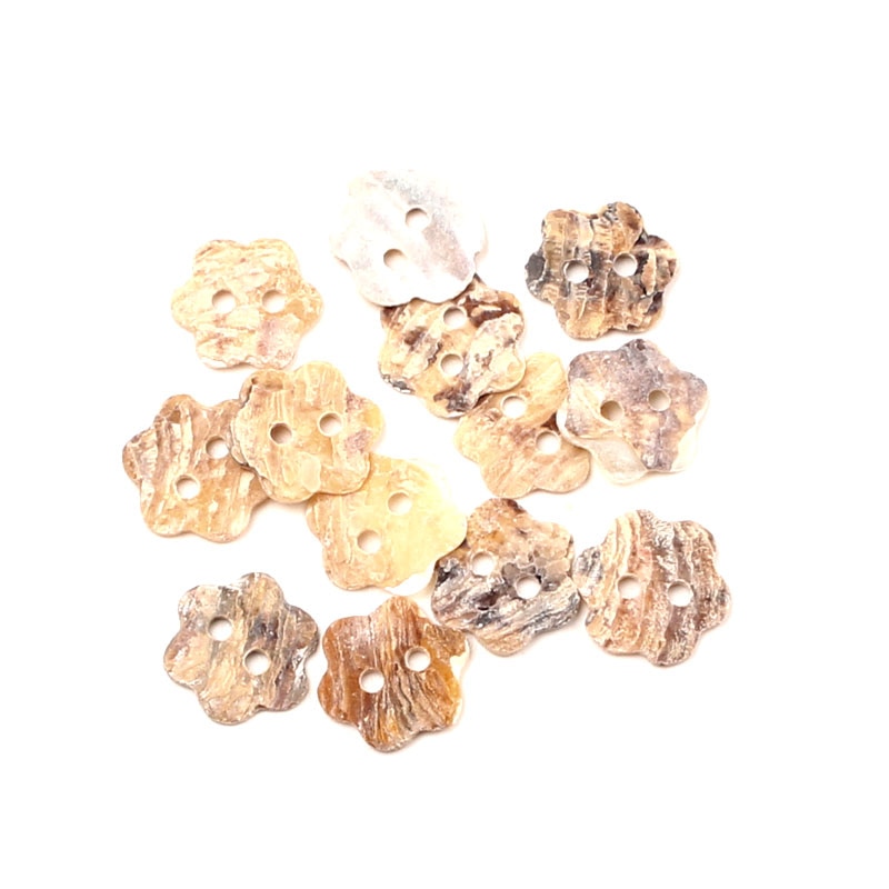 50 Pcs 12mm 2 Holes Mother of Pearl Flower Shell Sewing Buttons Scrapbooking Knopf Bouton DIY Apparel Accessories