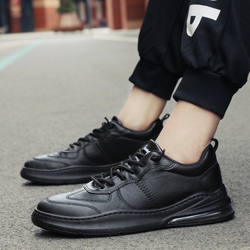 Tennis masculino tennissko for menn hvite svarte flate sko utendørs lett luftpute gå sneakerszapatos de hombre