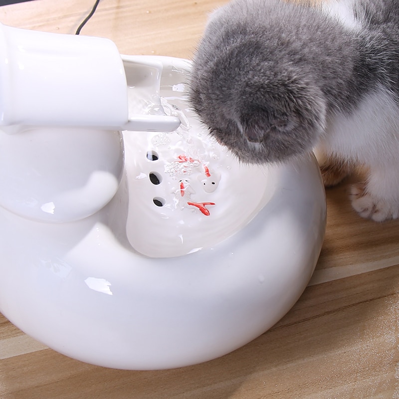 Keramik Wasser Brunnen Für Katzen Lebensmittel Schüssel Haustier Produkte Automatische Trinken Schüssel Für Katzen Hund Stumm Feeder Spender UNS/ EU/USB