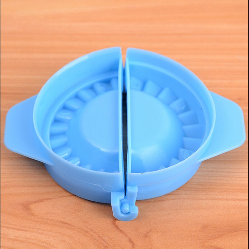 1pc DIY Cooking Dumplings Mold Simple Plastic Dumplings Tool Room Dough Pie Mold Tools Kitchen Accessories
