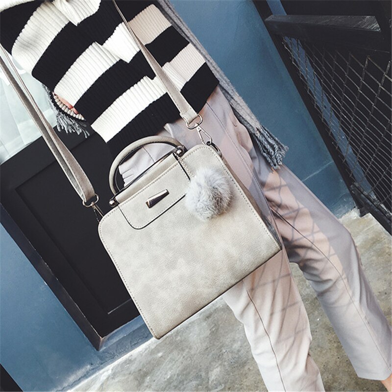 Handtas dames casual tote bag dames grote schouder messenger bags pu leren handtas met bontbal bolsa