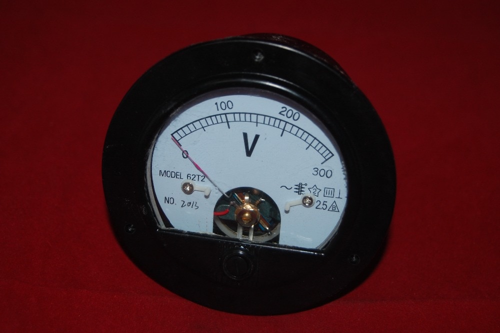 1pc AC 0-300V ROUND Analog Voltmeter Panel Voltage Meter 62T2 Diameter 90mm Directl Connect No need Shunt