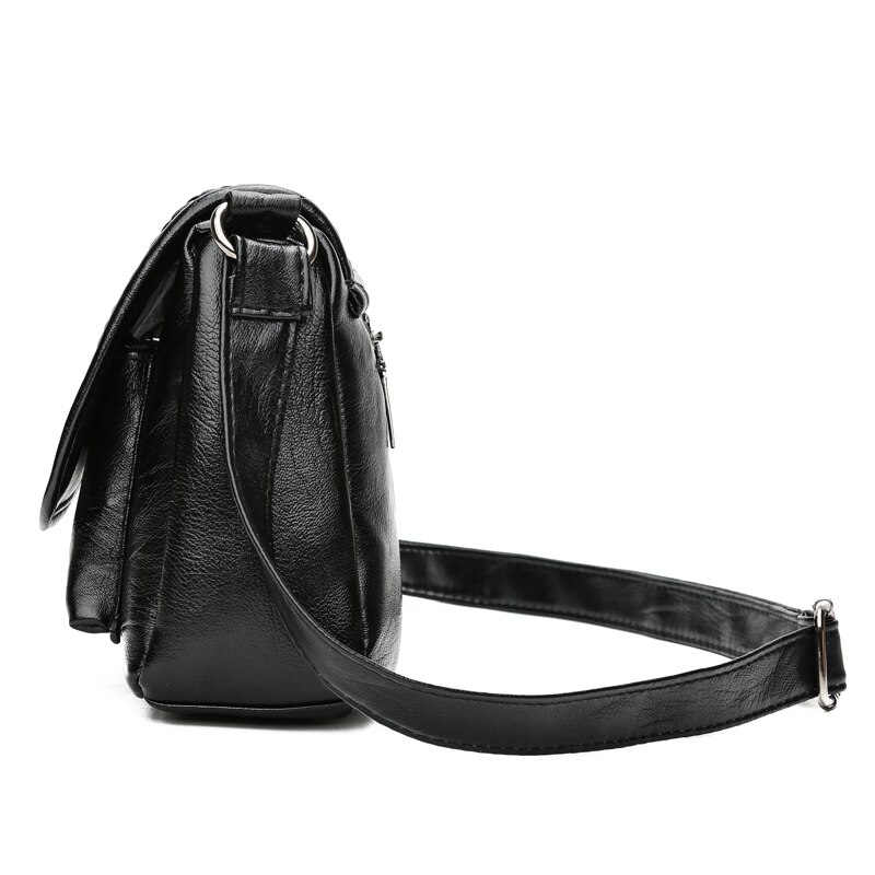 Kvinnlig liten väska vävda solida axelväskor mjukt pu läder dam messenger crossbody väskor med lock