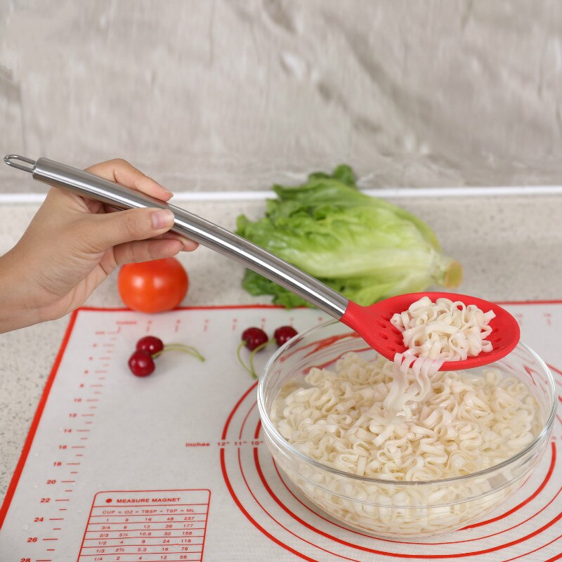 Stainless Steel Hollow Handle Food Grade Safety Silicone Colander Practical Food Kitchen Cooking Utensils