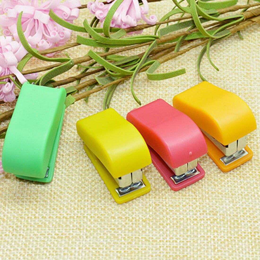 FangNymph utile Mini petite agrafeuse agrafe étudiant agrafage Grampeador papeterie accessoires de bureau fournitures scolaires