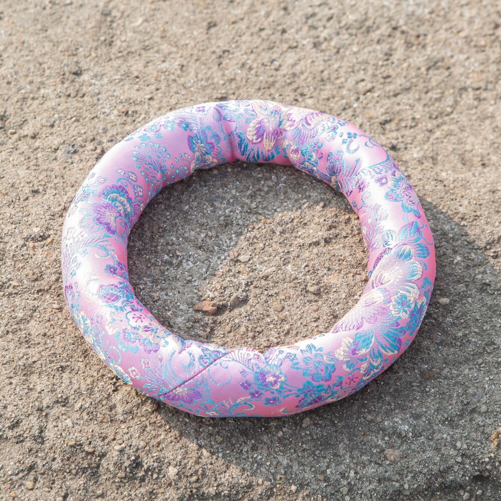 Pink ruskind angriber og pink stof ring ruskind hammer bedst til at spille krystal syngeskål