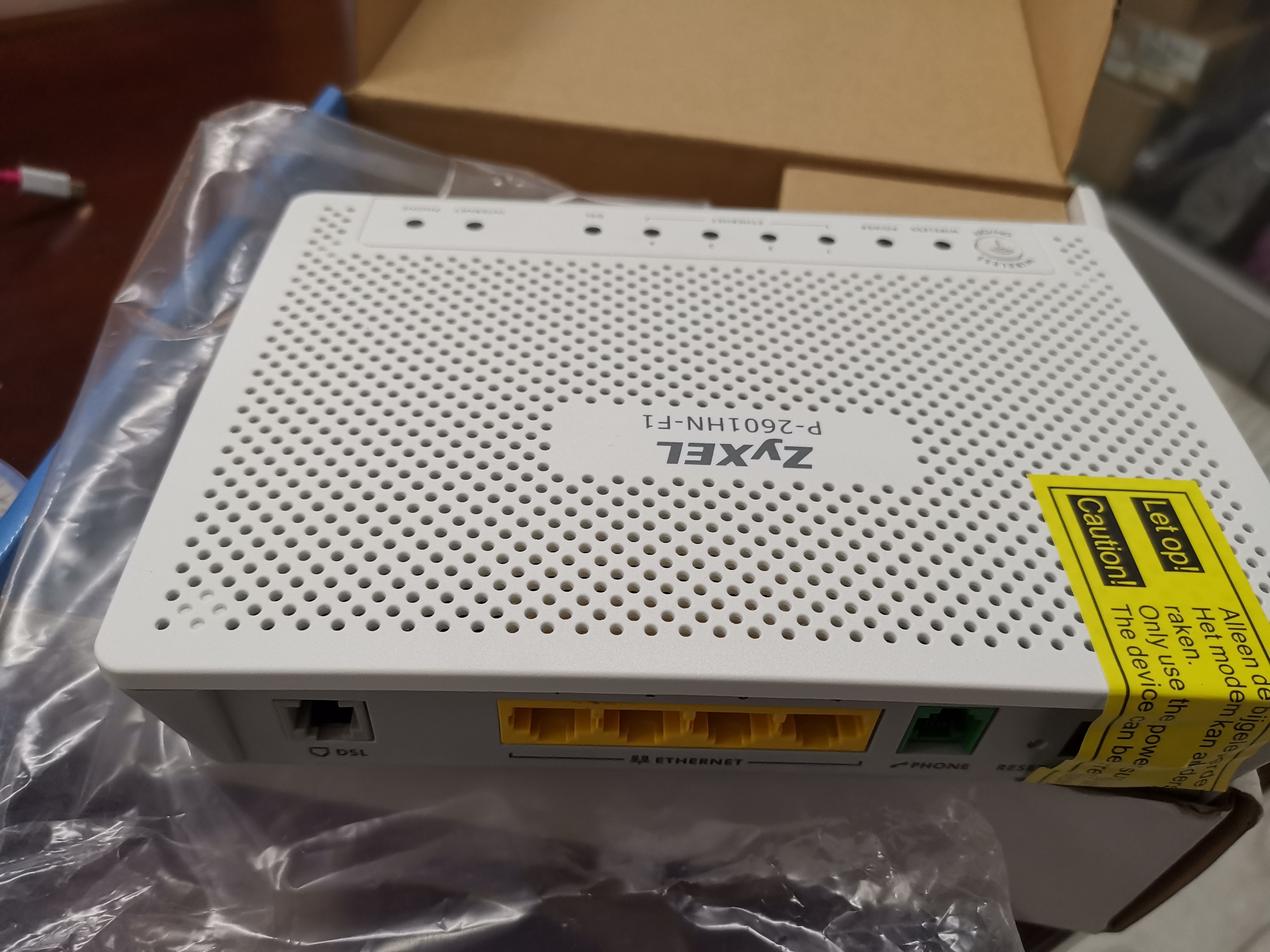 Modem voip adsl, 4fe + wifi + 1pots