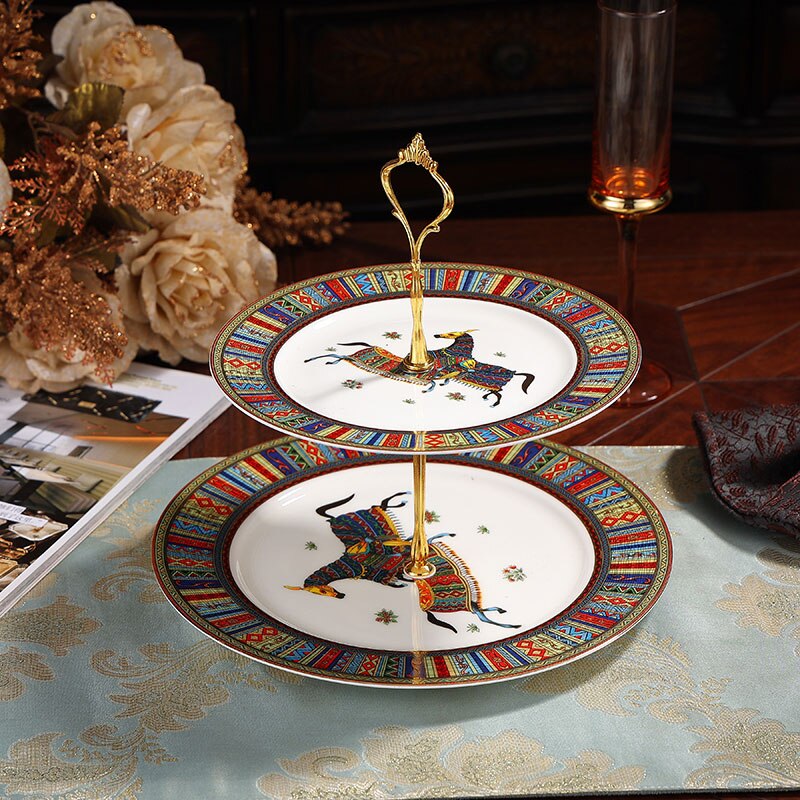 Luxury Porcelain Horse Dinner Plates Bone China Serving Dishes Kitchen Tableware Ashtray European Coffee Cup Saucer: 2-layer Tray