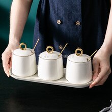 Europese Creatieve Kruiden Jar 3 Delige Set Keuken Levert Huishoudelijke 2 Pcs Set Met Deksel Kruiden Doos Enkele Keramische Zout jar