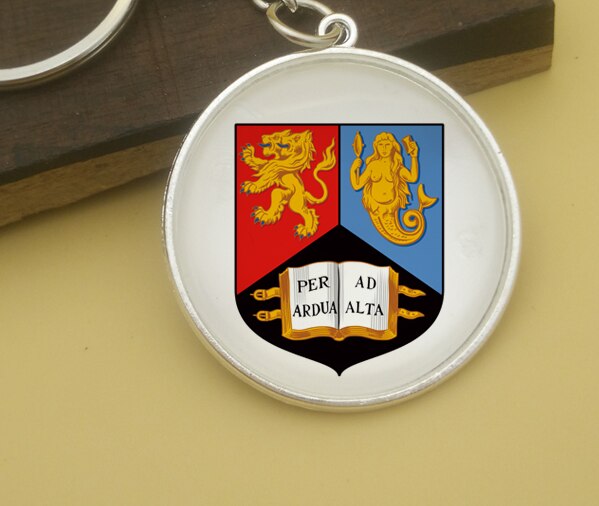 Europese Brittannië Engels Hoger University Wereldberoemde Universiteiten College Sleutelhanger Badge Souvenir Classic Wereld