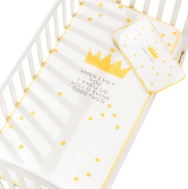 Baby tumling sommer cool måtte sengesæt puder madras sikkerhedsbeskyttelse is silke 2 stk/sæt tegneserie print bhs 006: D