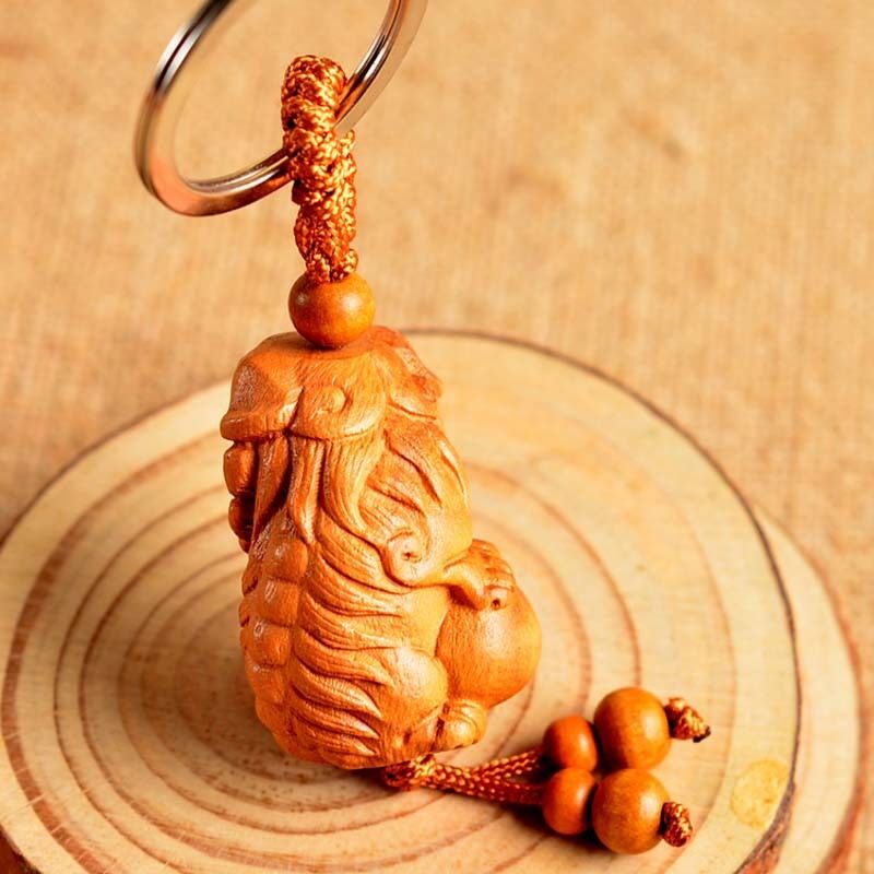 Wood 3D Carving Chinese Feng Shui Geomancy Lion Foo Dog Statue Key Chain Keyring