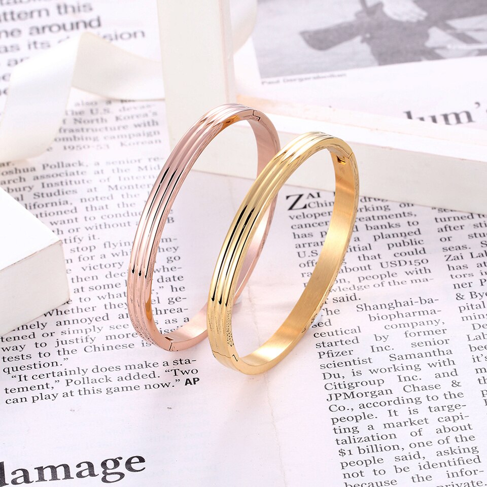 Kvinder charme armbånd rustfrit stål rosa guld farve unikke tre sider runde armbånd & amp; armringe bryllup mærke smykker