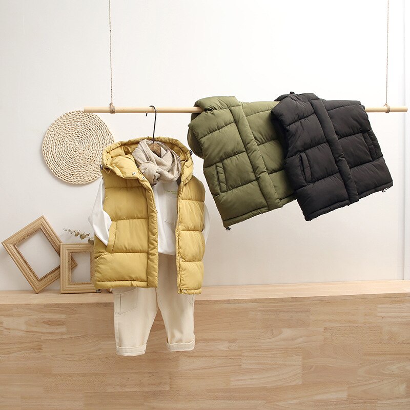 New Baby Boy Full Hooded Zipper Imported Parashot Stuff Sleeveless Jacket Front Double Pocket Color Black  Size 1 To 9 Years  MTPX9742
