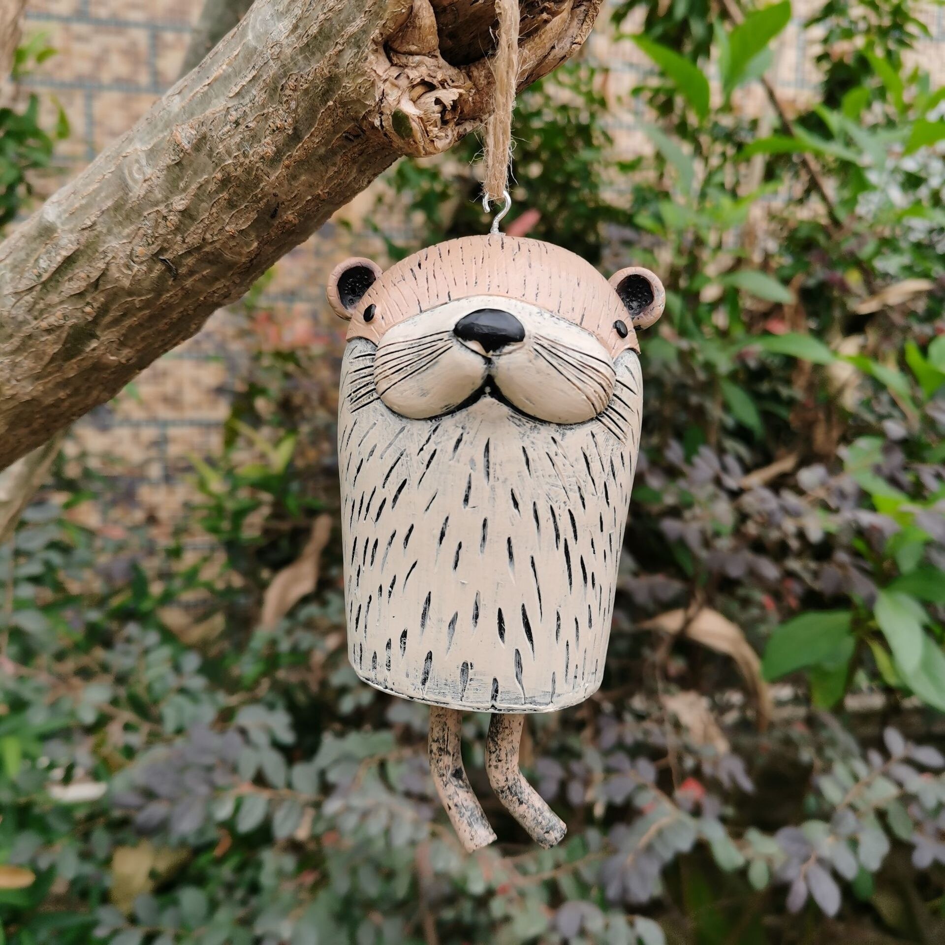 Beautiful Rustic Animal Wind Chimes Room Decoration Baby Room Decor Cute Resin Plastic Animal Wind Chimes: Sloth