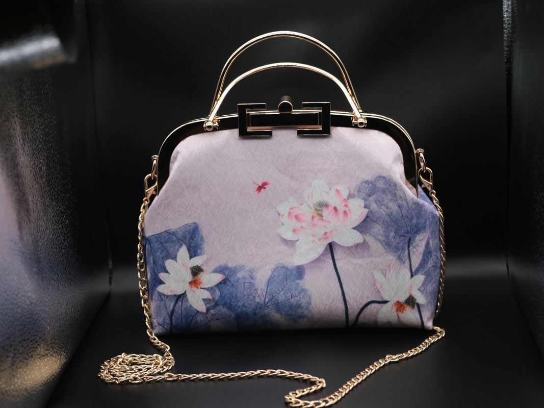 Alasir Style chinois soirée sacs à main à la main femmes rétro cadre sacs Lotus fleurs concepteur Cheongsam sac sac à main