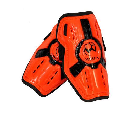 Maicca footbal shin guard crianças profissional caneleiras crianças luz protetor de perna spile macio esportes guarda futebol caneleiras guardas: Laranja