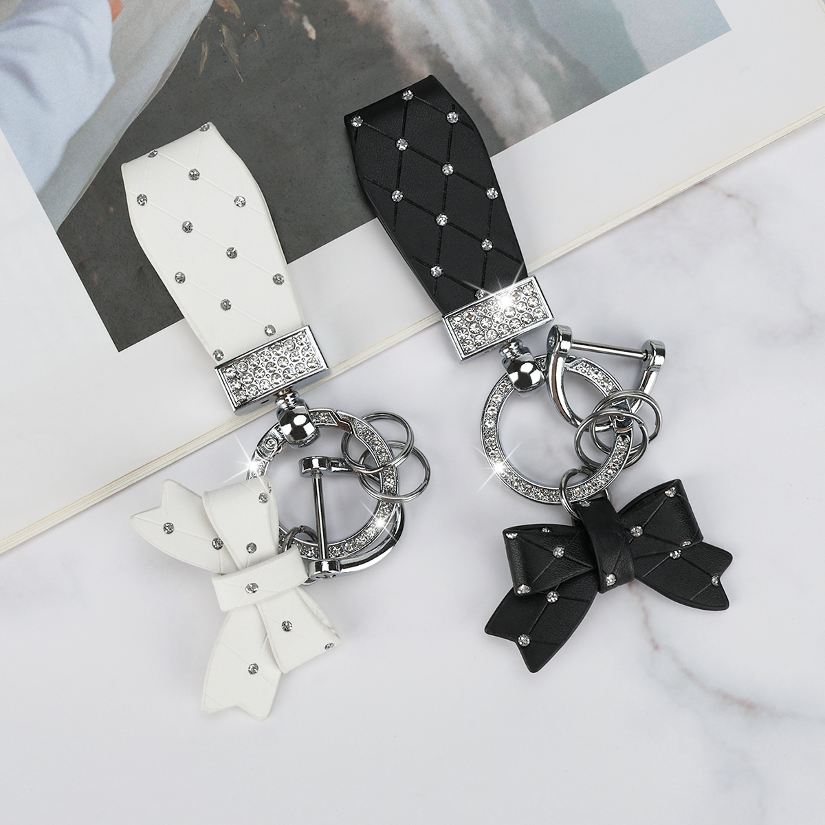 1 peça novo chaveiro de arco de strass de alta qualidade, requintado, sentimento premium chaveiro de carro pingente para meninas, carro feminino elegante