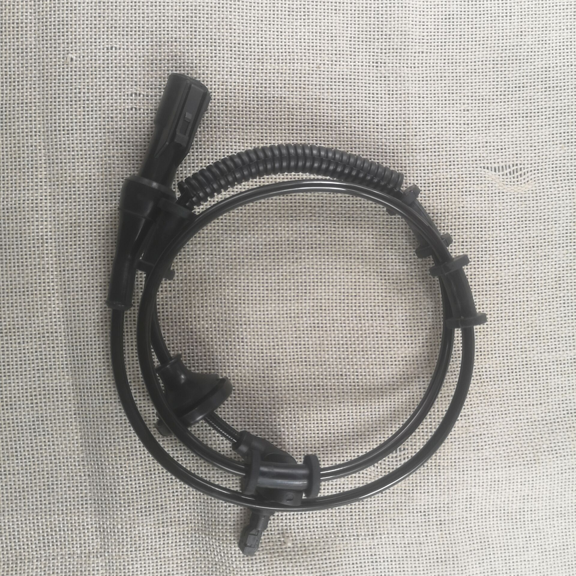 ABS Wheel Speed Sensor 2L1Z2C204BA, 2L1Z2C204BB (Rear Right & Left) SU8727 ALS533 5S7237