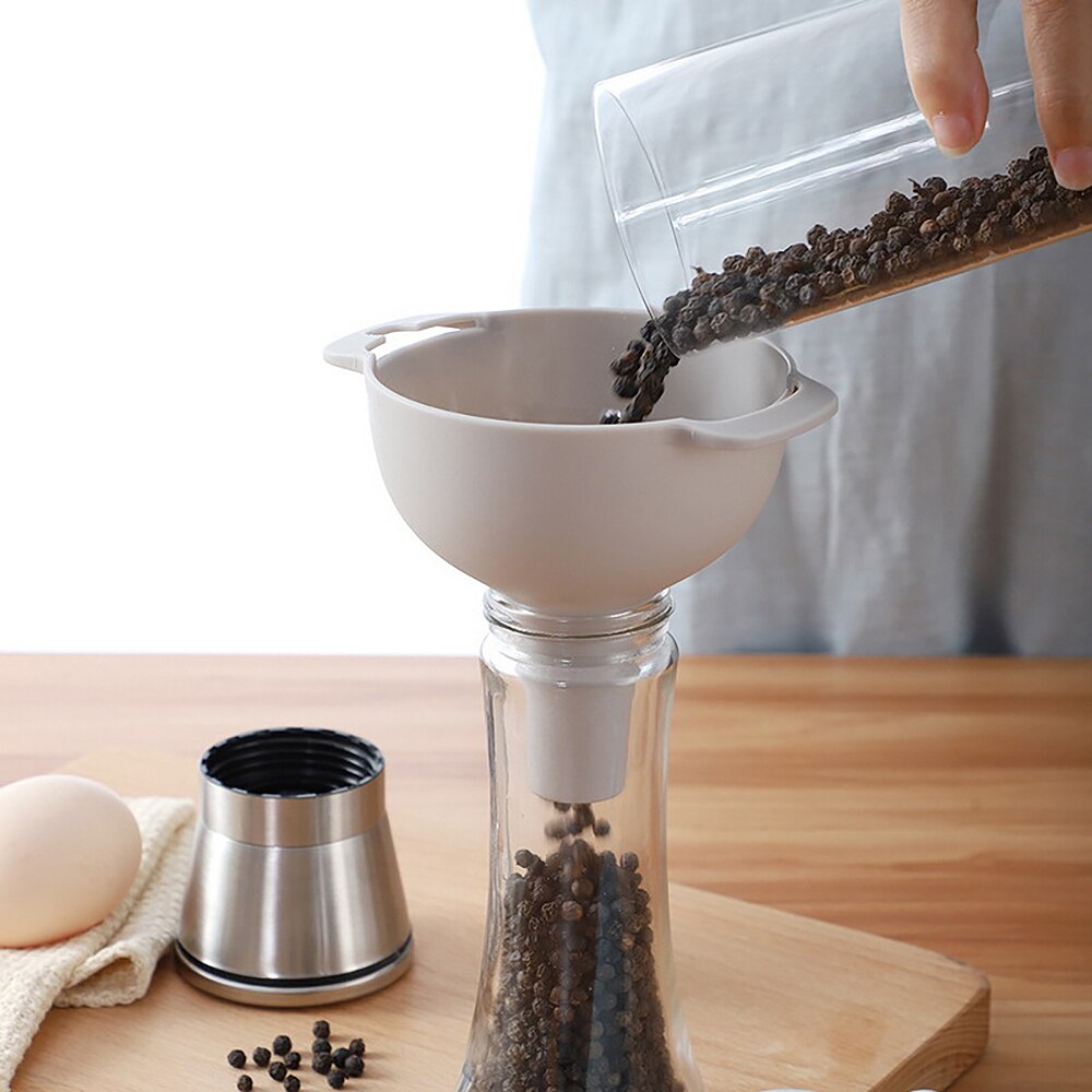 Four In One Multi-Function Funnel Set Small Medium Large Liquid Funnel Plastic Oil Funnel Kitchen Tool Set