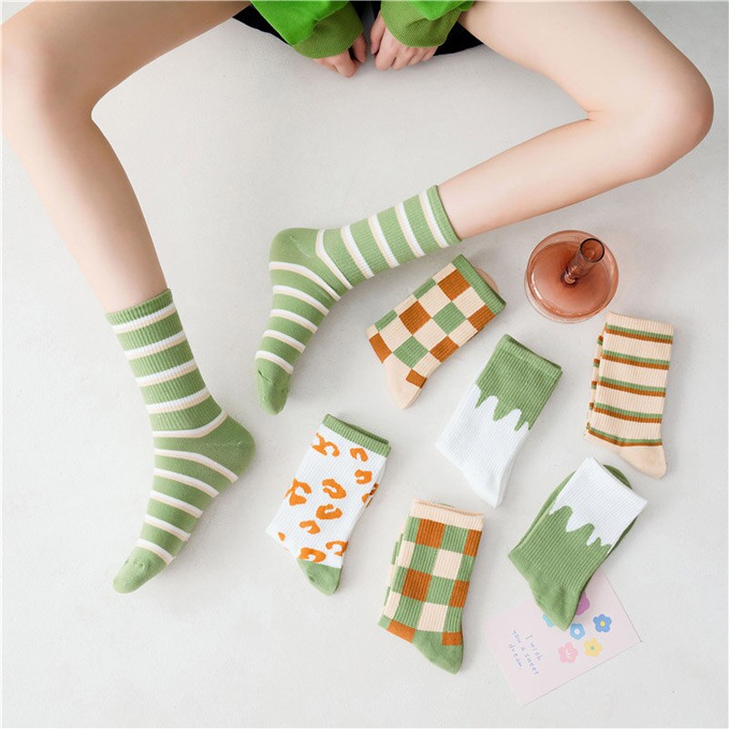 Calcetines de algodón con estampado de aguacate para mujer, medias cortas transpirables de Color verde aguacate, Estilo Vintage a rayas, informales, para chicas