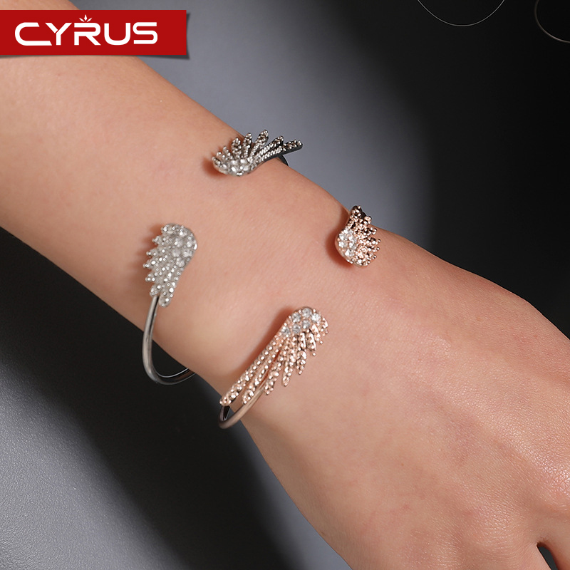 Swell Angel Wings Rhinestone Open Bracelet for Women Silver Color Metal Hand Accessories Excellent Mujer Jewelry