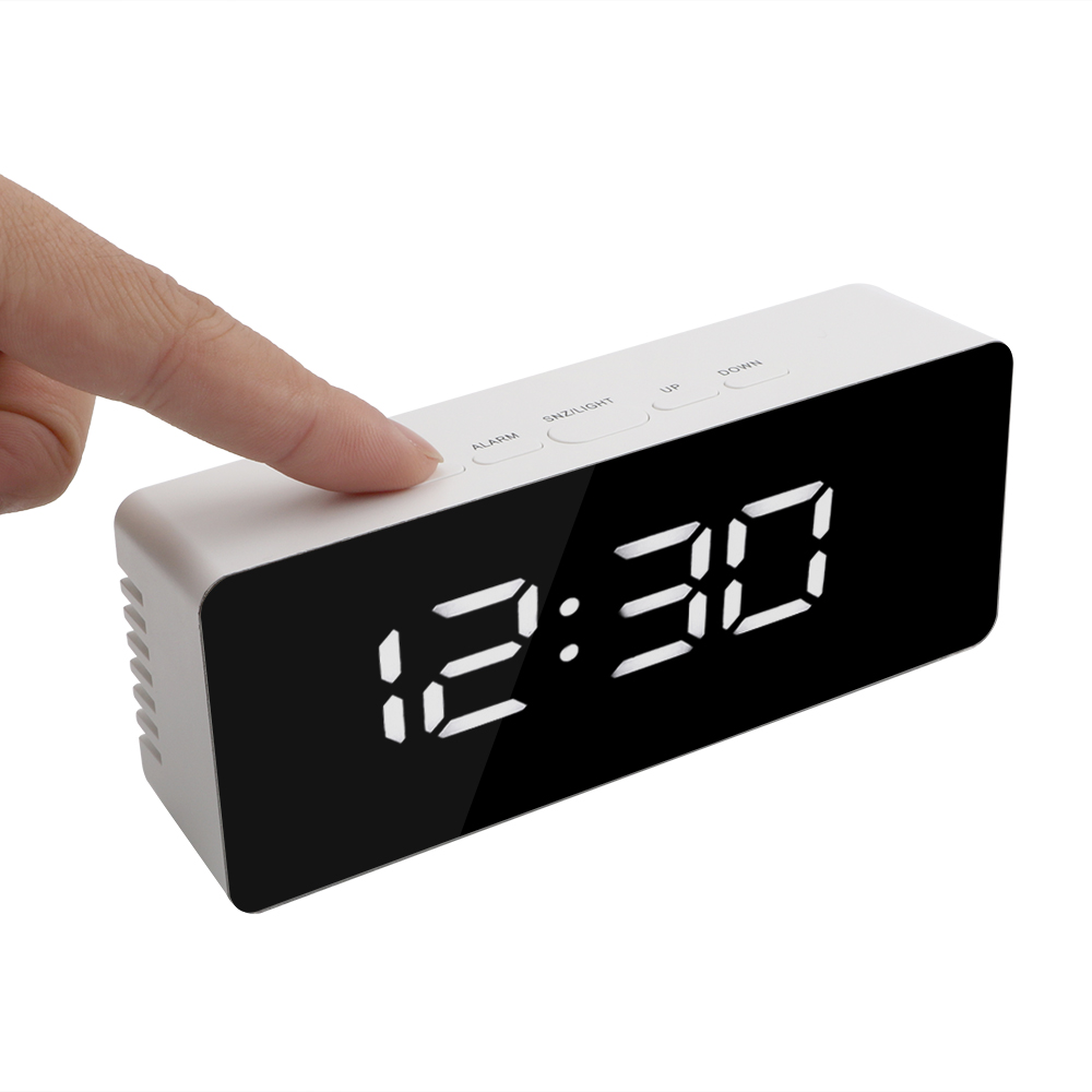 Digitale Led Wekker Snooze Display Tijd Night Led Tafel Desk Usb Charger Poorten Voor Iphone Android Telefoon Alarm Spiegel klok