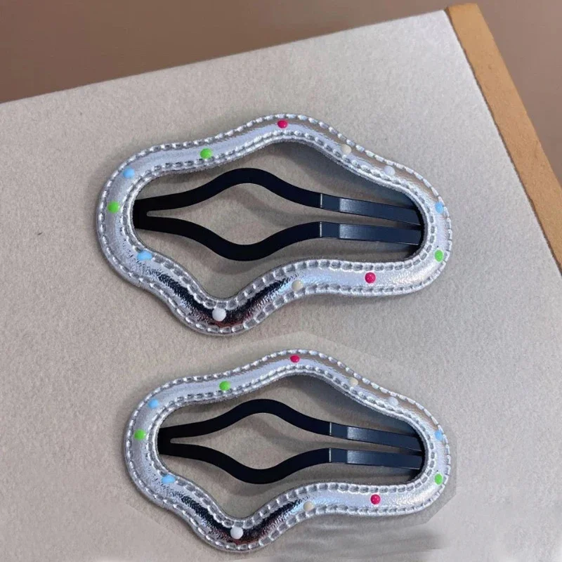 Horquillas plateadas de PU Y2K, pinzas para el cabello de varios estilos, estrellas BB, horquillas con Clip, pasador lateral bonito, accesorios para el cabello para mujer: Plata