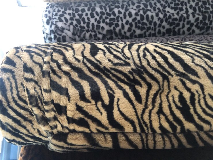 2Cm Luipaard Zebra Print Kunstmatige Pluche Bont Stof Diy Naaien Materialen Imitatie Faux Fur Stof Voor Kledingstuk Speelgoed 50x170cm: Banma P version