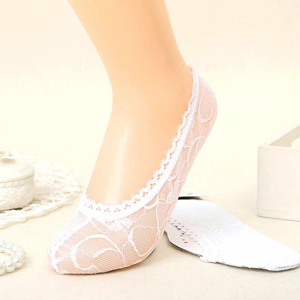 Spring Summer Women's Socks Lace Thin Non-Slip Silicone Invisible Girls Woman Ankle Socks Peas Shoes Low Cut Socks: 7