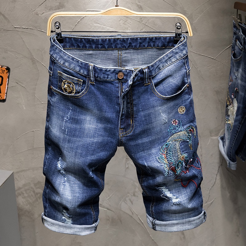 Japanske mænd koi broderi denim shorts korte jeans sommer elasticitet hul blå afslappet shorts harajuku jeans