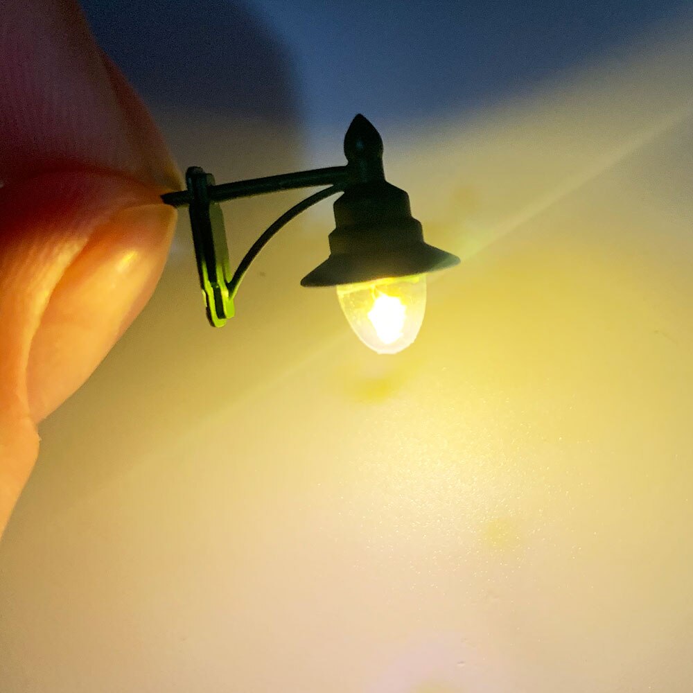 2 PCS 1/87 HO Scale Wall Mount Lamps/Street Lamp Model Making Railroad/Model Park Lamps/Railroad Layout: Default Title