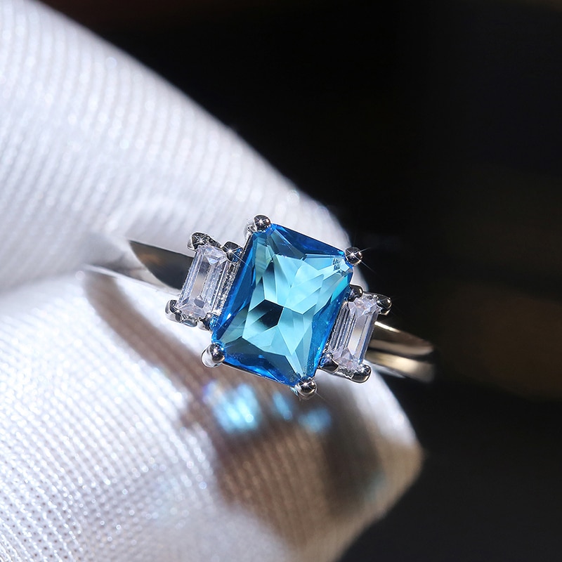 Huitan Luxury Sky Blue Square Zirconia Finger Rings for Women Wedding Jewelry Birthday Presents Factory Direct Selling Rings