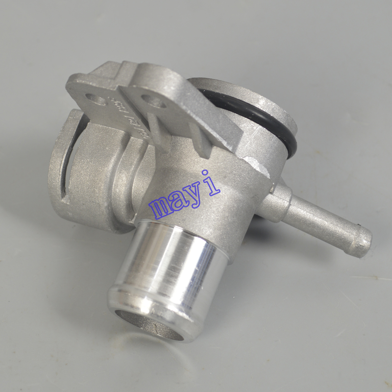 Bride de connecteur de tuyau de refroidissement d'eau en aluminium pour Tiguan Passat B7 CC Golf MK6 A3 Q3 TT Skoda Octavia 06J121132F 06J 121 132 F
