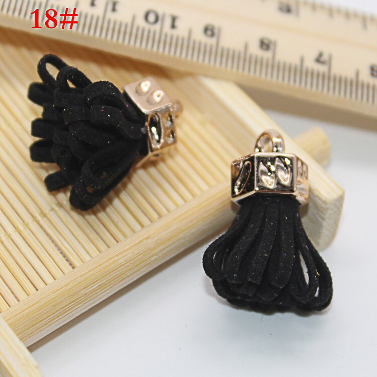 Pendentif pompon Vintage en cuir suédé de 25mm, pour bricolage, résultats de bijoux artisanaux, boucles d&#39;oreilles, accessoires, ornements porte-clés, 10 pièces/lot: Black