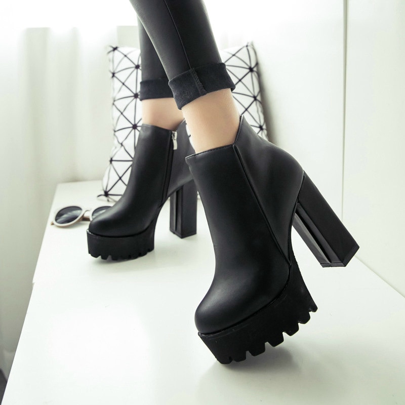 directe Sexy Ultra talons hauts chaussures femme bout rond Martin bottes talon épais plate-forme femmes chaussures bottines