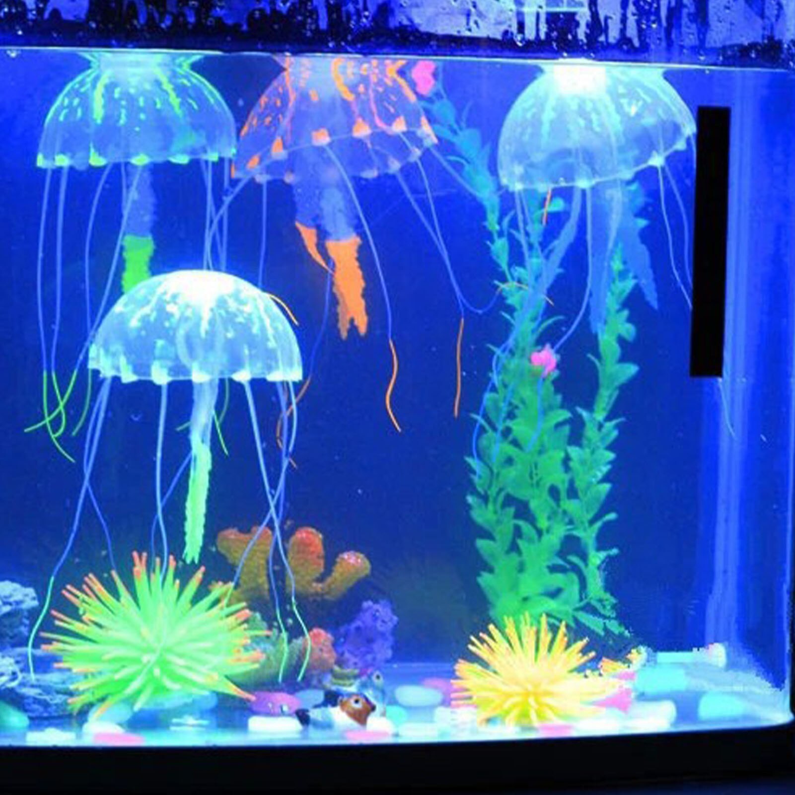 Fish Tank Landscaping Decorations Artificial Aquarium Glowing Jellyfish Fish Tank Mini Decoration